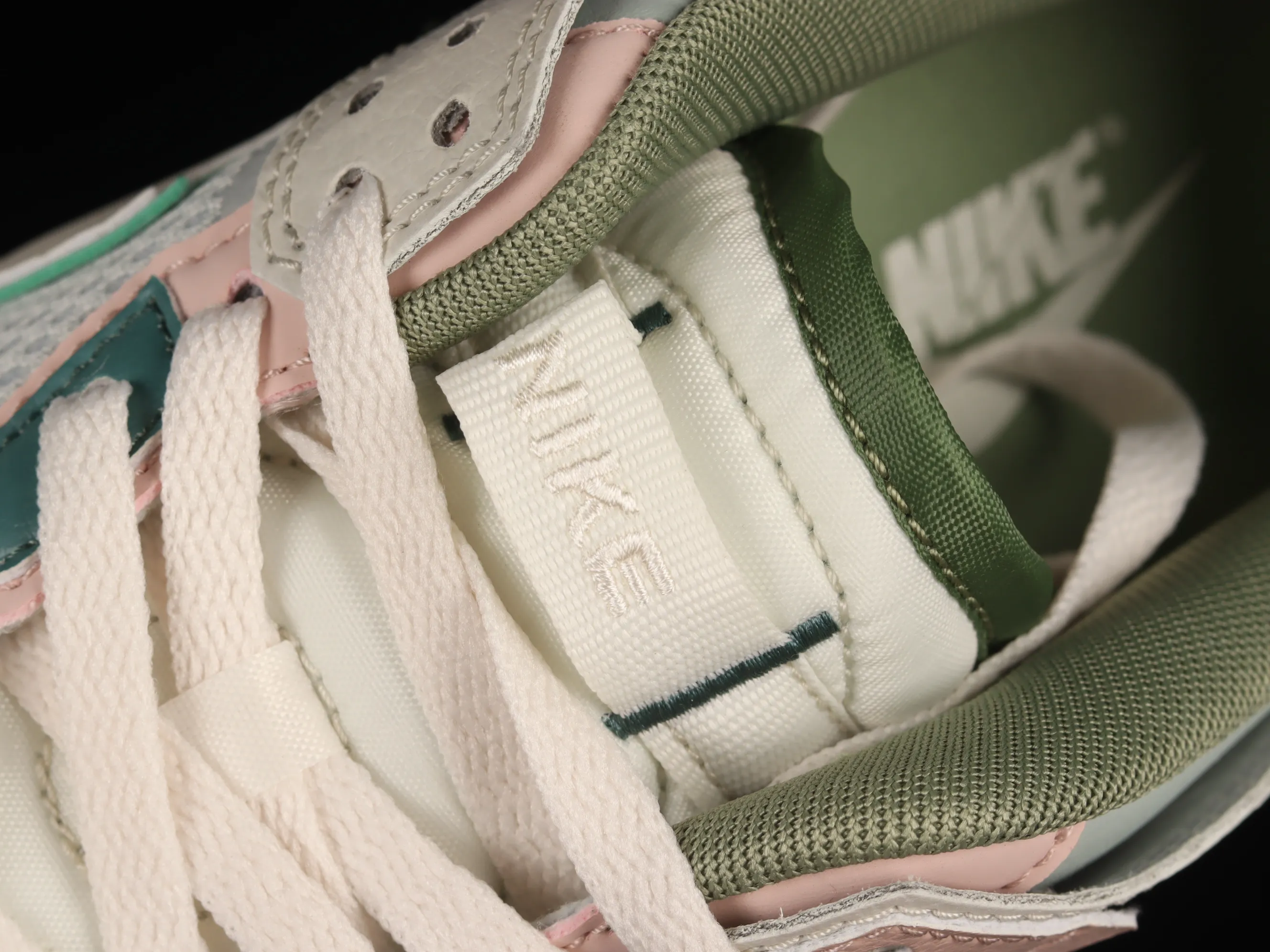 All Categories Nk SB Dunk Series Nk SB Dunk Low Low-top Skateboard Shoes #ZG Version Nk Dunk Scrap Mint Color Stitched Low-top Skateboard Shoes DM0802-001